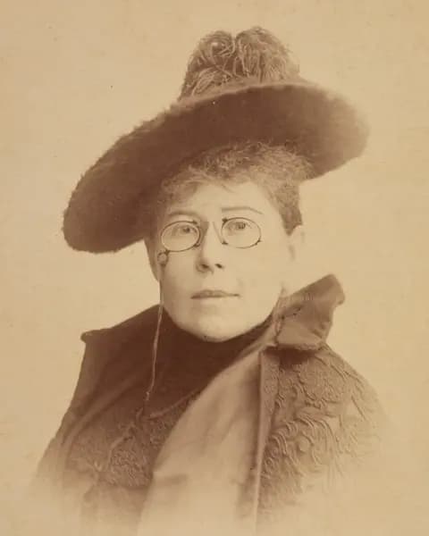 Portret — Maria Konopnicka