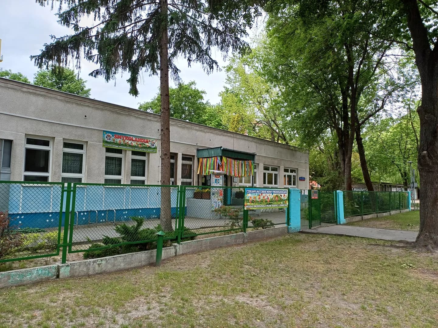 Budynek Przedszkola nr 317 Smykolandia w Warszawie